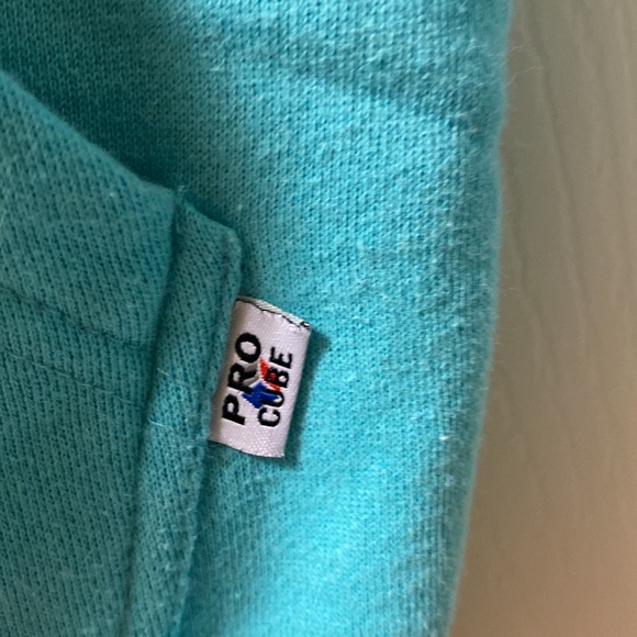 Among Us Pro Cube Hoodie - Picture 4 of 5